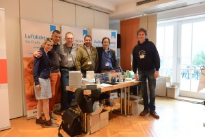 Das pro clima Team bei der QUBE-Tagung: Heide Gentner, Referentin der Unternehmenskommunikation, Jan Lüth, Gebietsvertretung Ost, Detlef Groß und Frank Brockmann, Gebietsvertretung Nord, Michael Wehrli, pro clima Anwendungstechnik und Holger Merkel, Gebietsvertretung Süd-West.